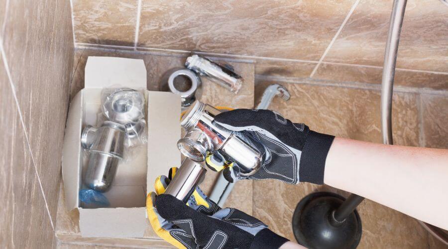 Professional gutter cleaning in Trenton, GA